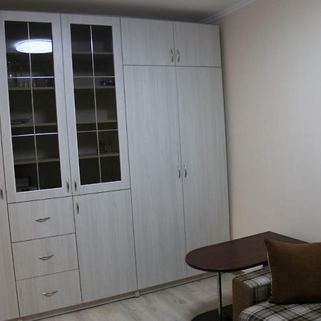 Смарт-Квартира На Юності Winnyzja Exterior foto